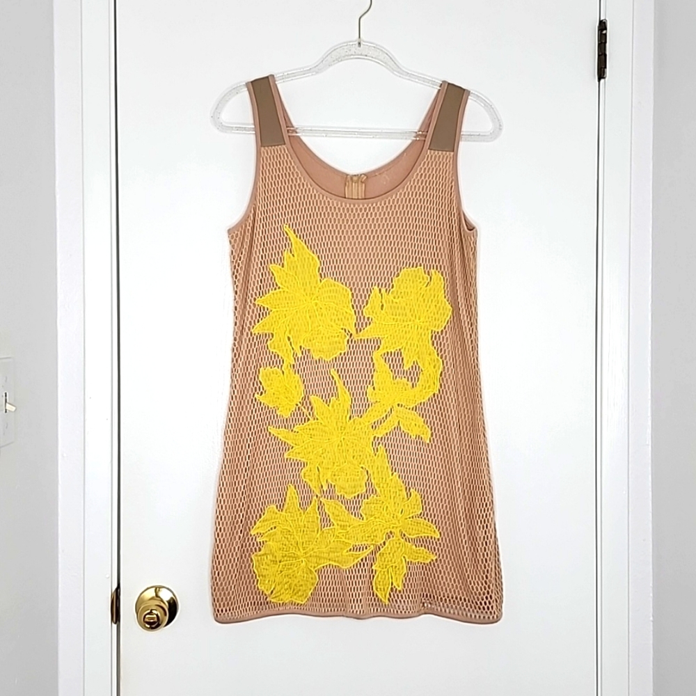Buffalo david bitton shaylin yellow flowers embroidered net beige dress
